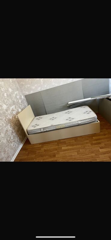 ikinci əl taxtalar: İşlənmiş, Təknəfərlik çarpayı, Bazasız, Matras ilə, Siyirməsiz