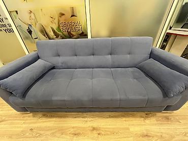 ofis divani: Divan-kitab tipli yumşaq mebel təqdim olunur. Model müasir üslubda — 3
