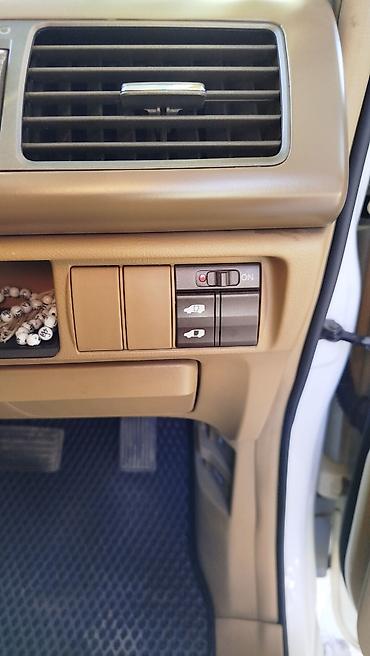 Honda: Honda Elysion: 2005 г., 3 л, Автомат, Бензин, Минивэн — 7