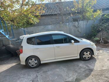 Honda: Honda Fit: 2002 г., 1.3 л, Автомат, Бензин