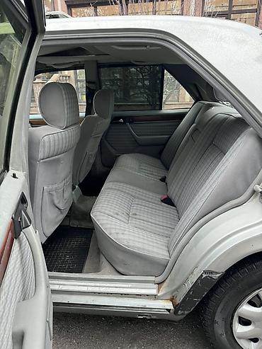 w210 e430: Mercedes-Benz W124: 1993 г., 2.2 л, Механика, Бензин, Седан — 6