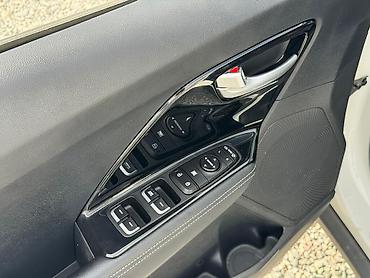 Kia: Kia Niro: 2019 г., 1.6 л, Автомат, Бензин, Хэтчбэк — 4