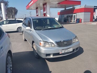 Toyota: Toyota Gaia: 2002 г., 2 л, Автомат, Бензин, Вэн/Минивэн