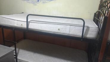 i̇şlənmiş divan: Б/у, Двуспальная кровать, Без подьемного механизма, С матрасом, Без выдвижных ящиков, Азербайджан