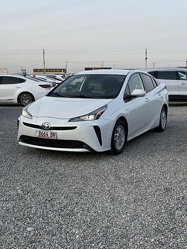 Toyota: Toyota Prius: 2019 г., 1.8 л, Вариатор, Гибрид, Хэтчбэк — 3