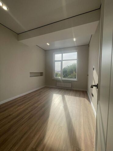 квартиры в рассрочку в бишкеке: 1 комната, 41 м², Элитка, 2 этаж, Евроремонт