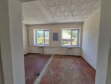 продаю дом дешево: 3 комнаты, 56 м², 4 соток, Сокулук, Риэлтор — 6