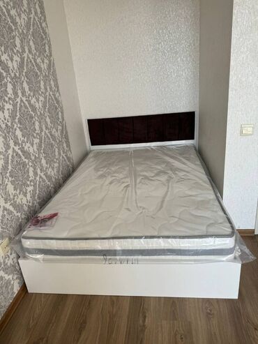 Uzunmüddətli kirayə mənzillər: Nərimanov metrosu yanınında mənzil kirayə verilir. Mərtəbə 16/9. Ümumi — 20