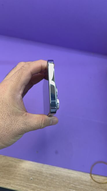 Apple iPhone: IPhone 13 Pro, Б/у, 256 ГБ, 86 % — 2