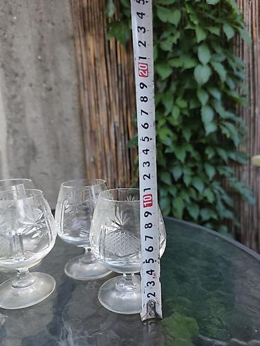 bacac diska statua: Set od 6 kristalnih čaša za konjak/bran­di - Oblik: niske balon čaše — 3