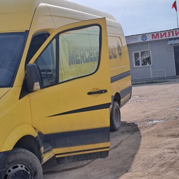 Легкий грузовой транспорт: Легкий грузовик, Б/у — 5