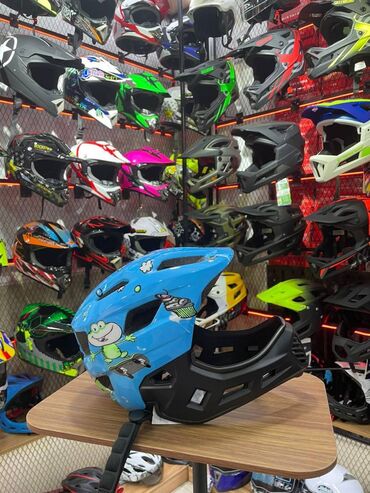 велосипеды giant: Велосипедные шлемы велосипедный шлем для детей .Горный шоссейный