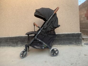 оптом детская одежда из турции: Коляска, цвет - Черный, Б/у