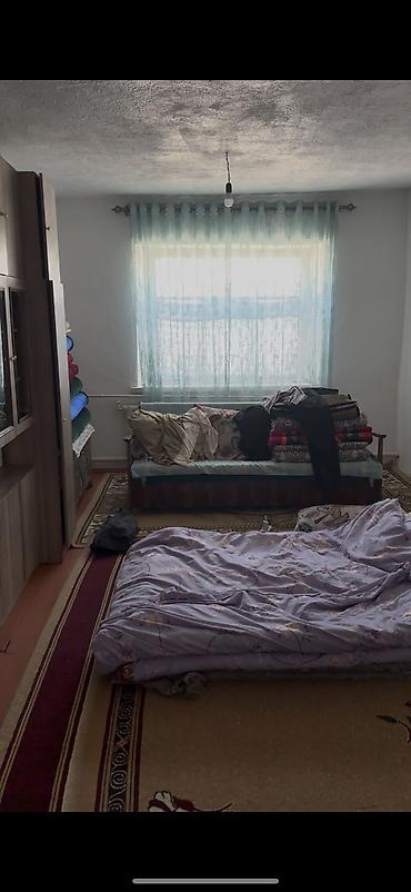 Продажа коттеджей и домов: Срочно продаю дом в Кочкорке Срочно продаю дом в ПГТ Кочкор: - улица — 9