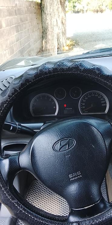 Транспорт: Hyundai Santa Fe: 2005 г., 2.4 л, Механика, Газ, Кроссовер — 8