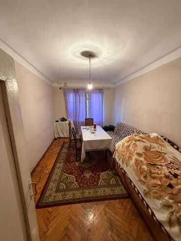 азербайджан недвижимость продажа: Bakı, 1 otaqlı, Köhnə tikili, m. Neftçilər, 53 kv. m