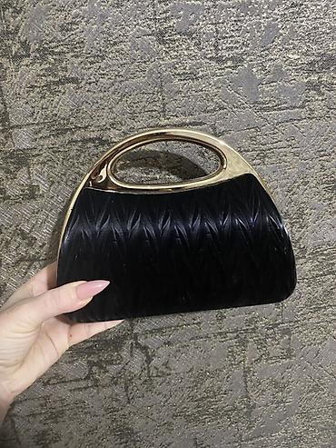 Qadın geyimləri: Qadınlar üçün dəst: klassik stilettolar və dəbli clutch çanta - Rəng — 7