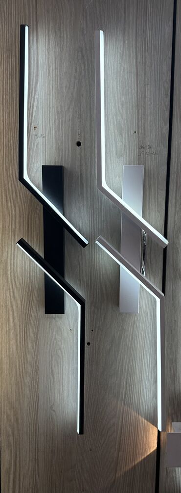 Bra, divar lampaları: Dekorativ işıqlrın qiyməti 40 azn-dən başlayır. Modelə görə qiymət — 9