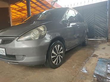 honda git: Honda Fit: 2003 г., Автомат, Бензин, Хэтчбэк — 3