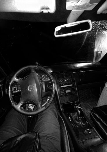 продаю геленваген: Mercedes-Benz E-Class: 1998 г., 2.4 л, Механика, Бензин, Седан