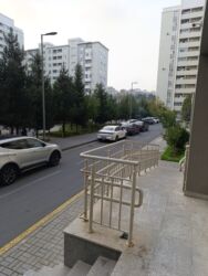 Uzunmüddətli kirayə mənzillər: Yasamal Mida Yasayis Kompleksinde 9/3 mertebesinde 3 otagli Bos menzil — 14