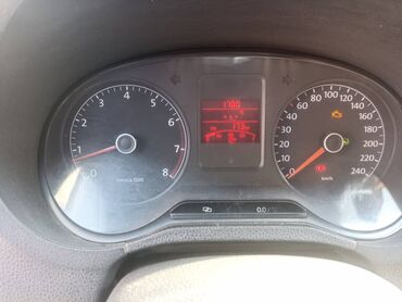 запчасти опель зафира а: Автомобиль Volkswagen Polo в кузове седан, представленный в