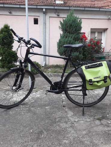 bicikli za devojcice: Prodajem traking bike ktm teramo ful xt oprema 3x10 brzina prednja