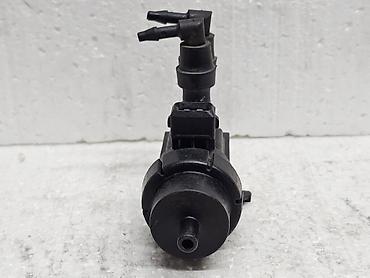 Клапаны, клапанные крышки: Клапан двигателя Ford 1999 г., Б/у, Оригинал, Германия — 9