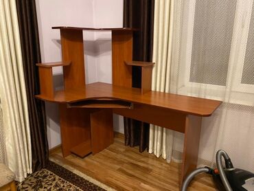 туалетный столик угловой в Кыргызстан | Столы: Компьютерный стол (угловой)