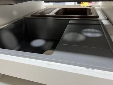 умывальник для частного дома: Светло-серая кухонная мойка PracTik PR-M 650-003 с одной основной