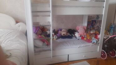 двухэтажная кровать: Б/у, Для девочки и мальчика, С матрасом, С выдвижными ящиками, Азербайджан