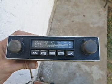 Электроника: Продам радио приёмник, в робочем состоянии