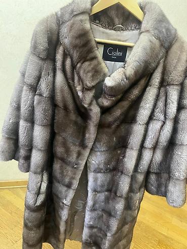 geyımler: Satılır – Ciolini Italy qadın şubası 🧥 Marka: Ciolini Italy 📏 Ölçü: 44 — 4