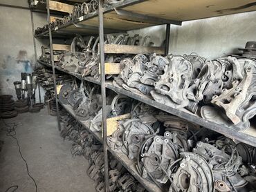 Другие детали кузова: Авторазбор .Ош .продаем Автомобильные Запчастей различных марок и — 13