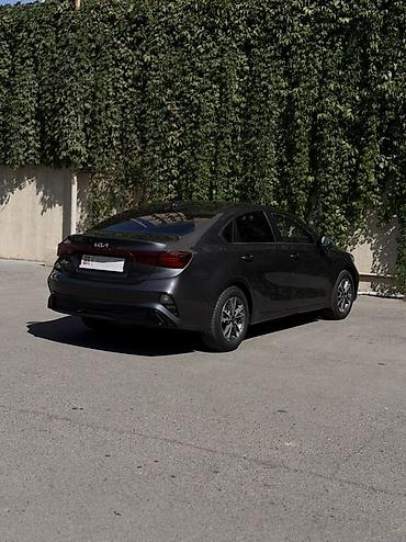 штабелер электрический бу: Kia K3: 2022 г., 1.6 л, Автомат, Бензин, Седан — 5