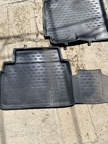 kia kupe: Kia Sportage 2010,11,12,13,14,15 Modeli ucun rezin ayaqaltilar — 4