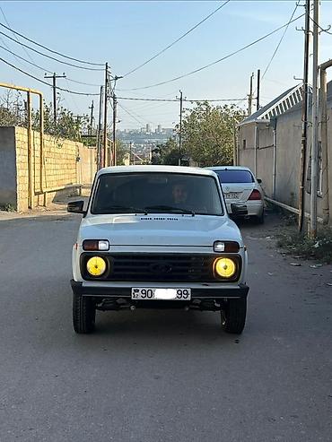 buggy satisi: VAZ (LADA) 4x4 Niva: 1.7 l | 2009 il 93000 km Ofrouder/SUV — 2