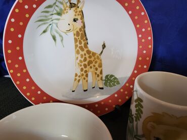 Kuhinjski setovi: Set nov,deciji nemacki,najfiniji kostani kineski porcelan. Set za — 6