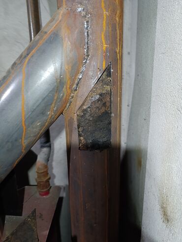 Дымоходы для твёрдотопливных котлов: Прочистка дымоходов и вентиляционных каналов дымомашиной - — 9