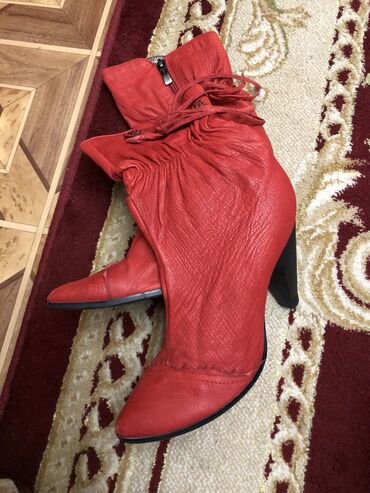 лион обувь: Ботинки и ботильоны 39, цвет - Красный