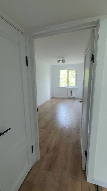 московская: 3 комнаты, 59 м², 104 серия, 3 этаж, Евроремонт