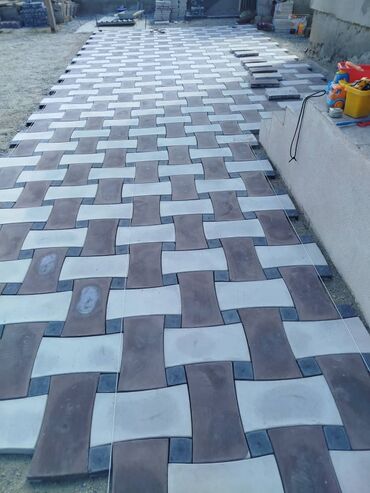 Кладка: Укладка брусчатки Бесплатная консультация Больше 6 лет опыта — 3