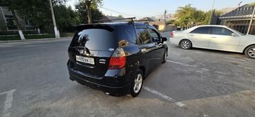 крышка на бак: Honda Fit: 2005 г., 1.3 л, Автоматические, Бензин, Хэтчбэк
