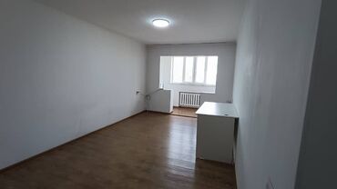 продаю дом в новопокровке нооруз: 1 комната, 32 м², 104 серия, 5 этаж, Косметический ремонт