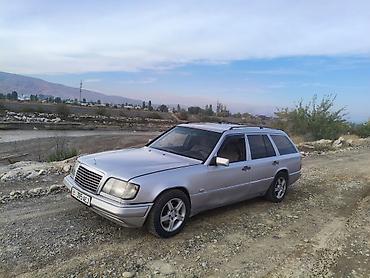 Mercedes-Benz W124: 1993 г., 3.2 л, Механика, Бензин, Универсал