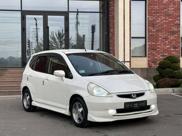 авто разбор банзай: Honda Fit: 2002 г., 1.5 л, Вариатор, Бензин, Хэтчбэк