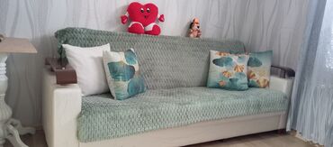 ciya toxumu ile ariqlama: Диван, Б/у, Раскладной, С подъемным механизмом, Ткань