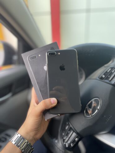 Apple iPhone: IPhone 8 Plus, 64 GB, Qara, Barmaq izi