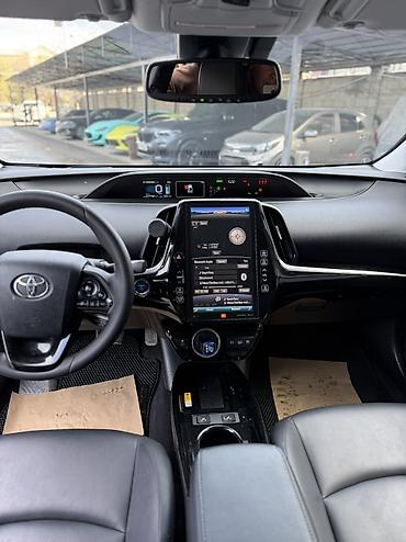 Toyota: Toyota Prius: 2020 г., 1.8 л, Вариатор, Гибрид, Хэтчбэк — 9