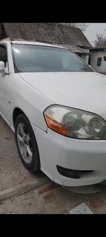 авто стекло: Toyota Mark II: 2001 г., 2 л, Автомат, Бензин, Седан